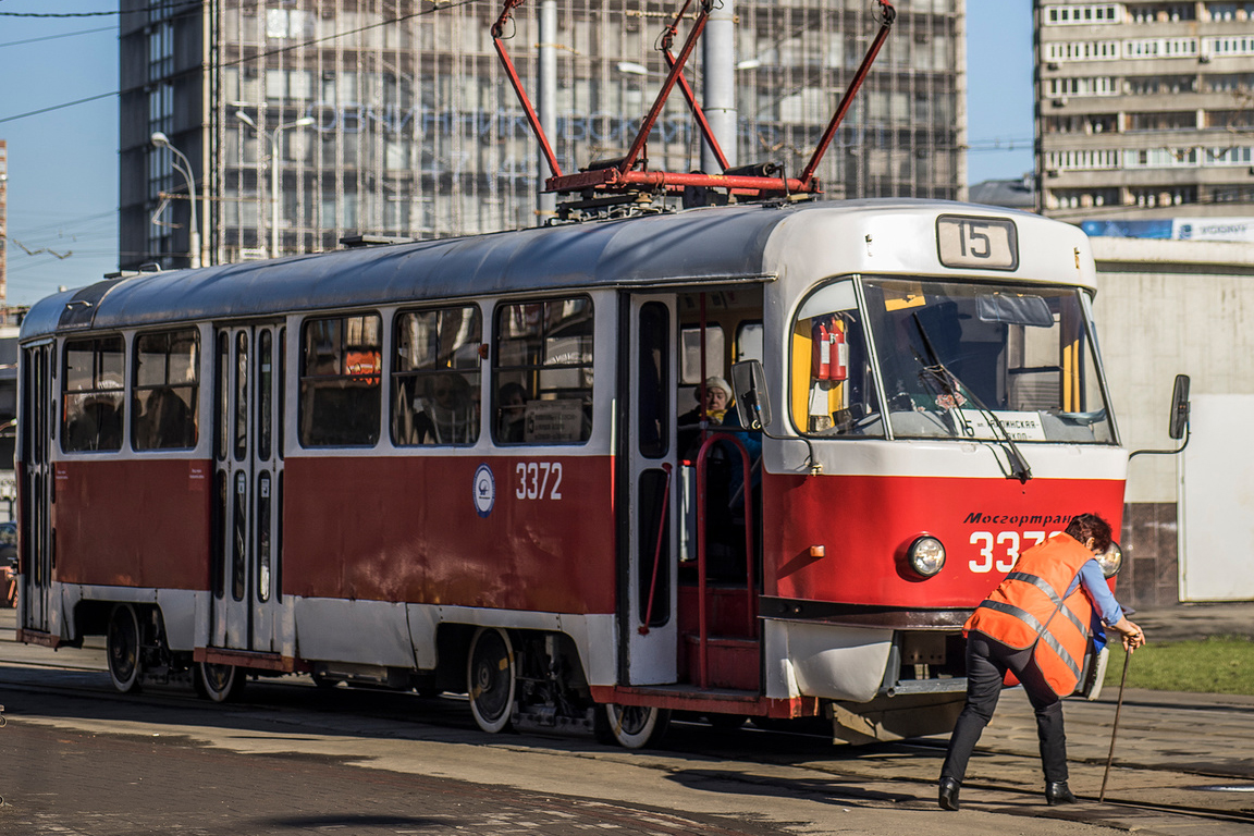 Трамвай без водителя. Трамвай. Самый длинный трамвай. Российские длинные трамваи. Самый длинный трамвай в России.