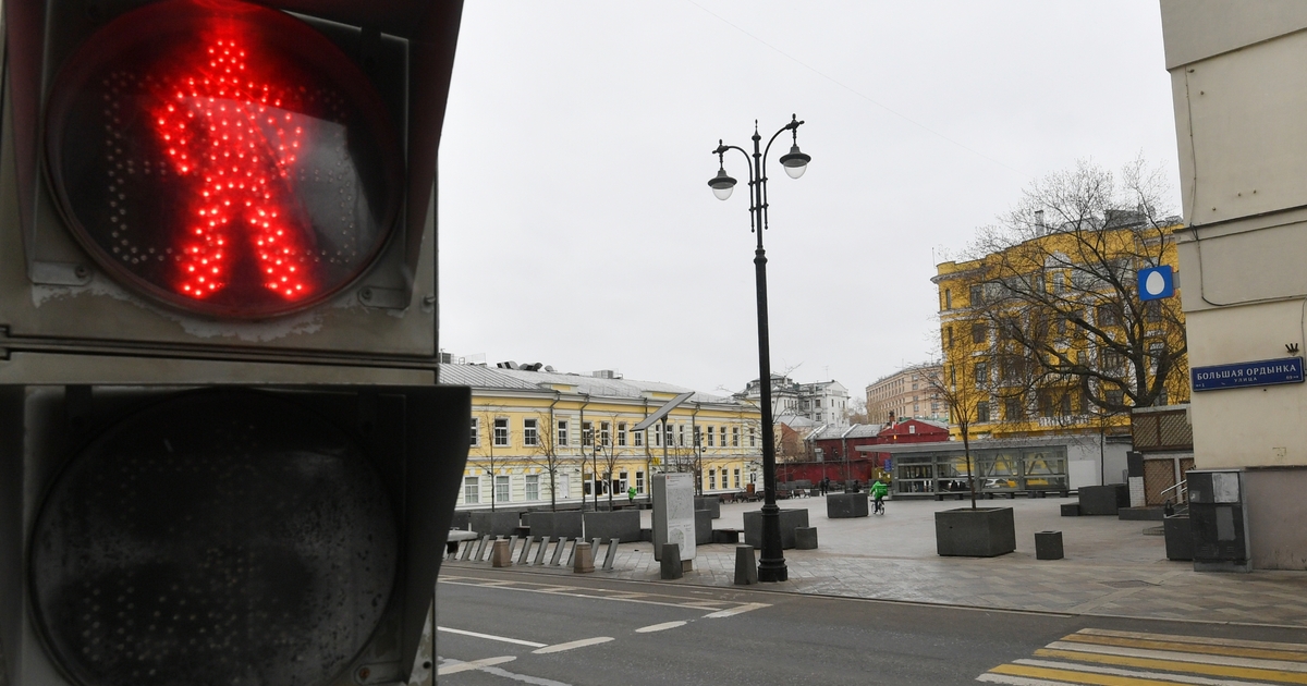 Первый светофор в москве фото