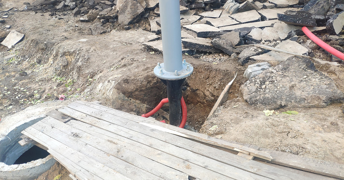 Россиянин провалился под землю в Москве - Мослента