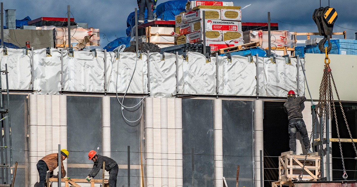 В Москве заявили о планах отказаться от мигрантов на стройках - Мослента