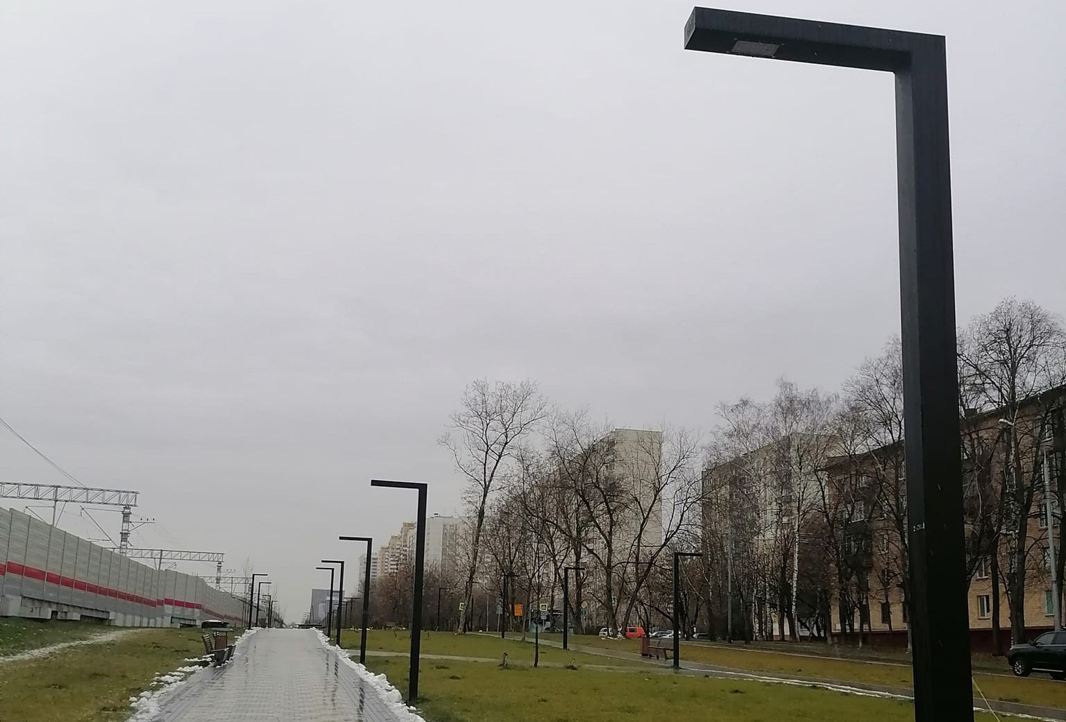 Новые фонари в Москве сравнили с виселицами