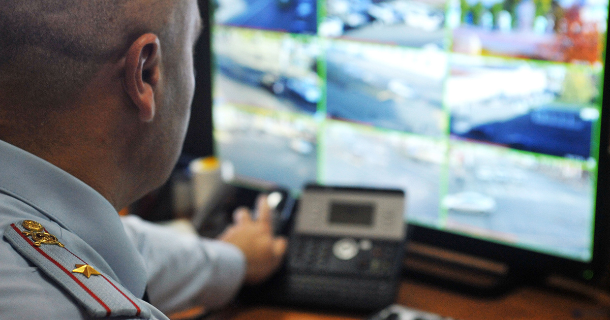 В Москве трое мужчин по ошибке похитили прораба и катали его по городу ...