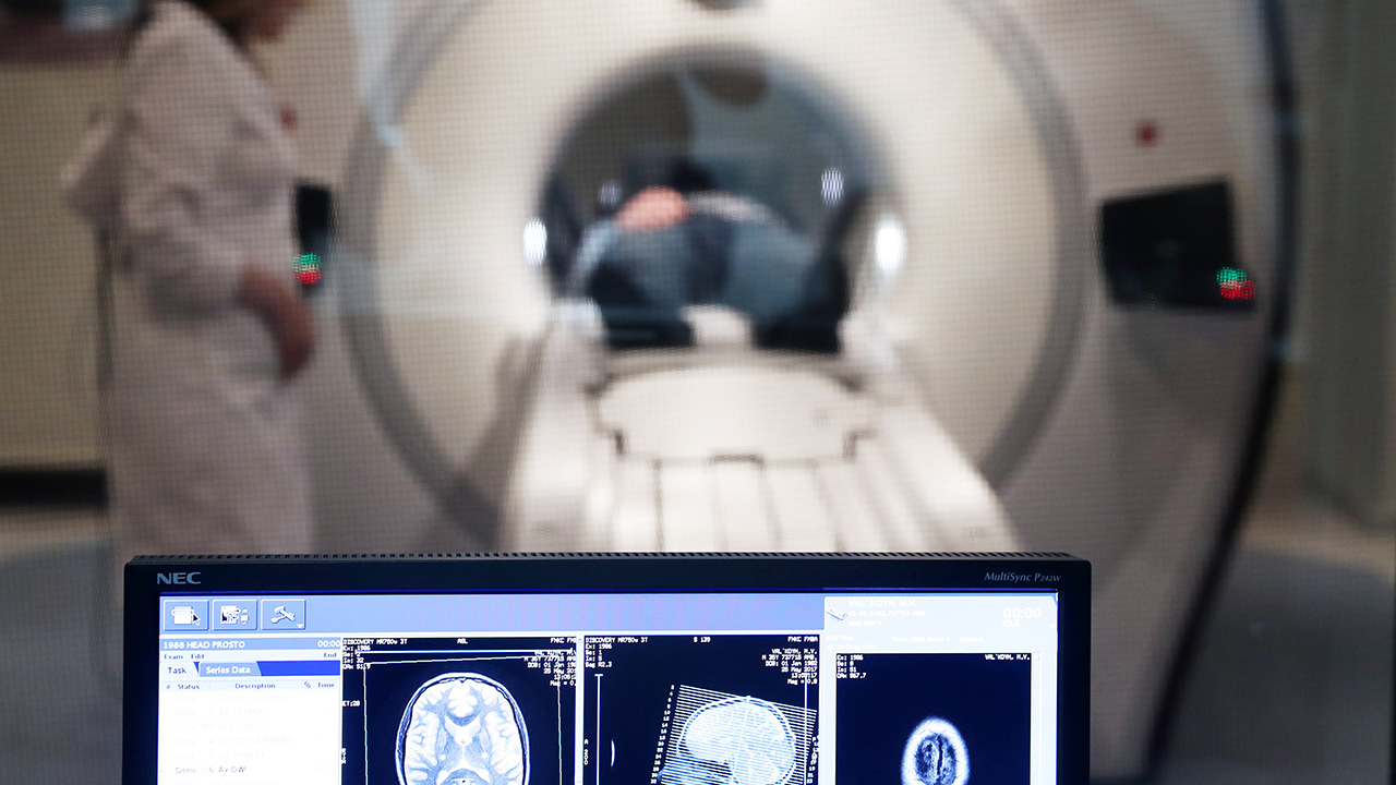 Врач рассказала о признаках нарушения работы мозга после перенесенного ...