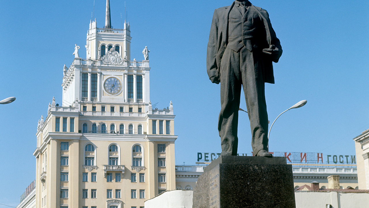 Помни москва. Известные столицы.