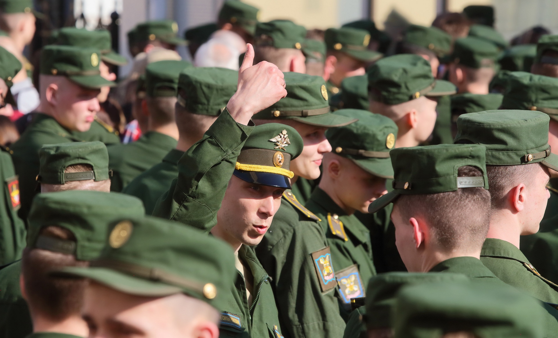 Москвич напомнил способ избежать призыва на военную службу в России