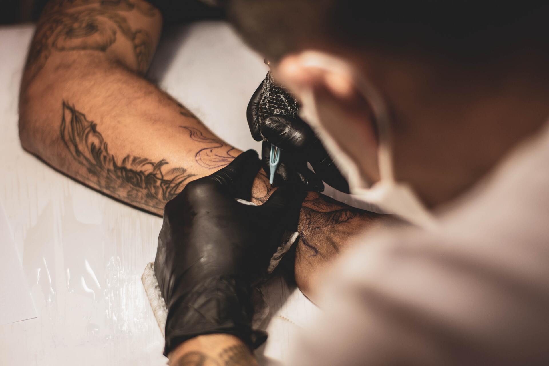 Запреты татуировок в разных странах мира в разные периоды истории
