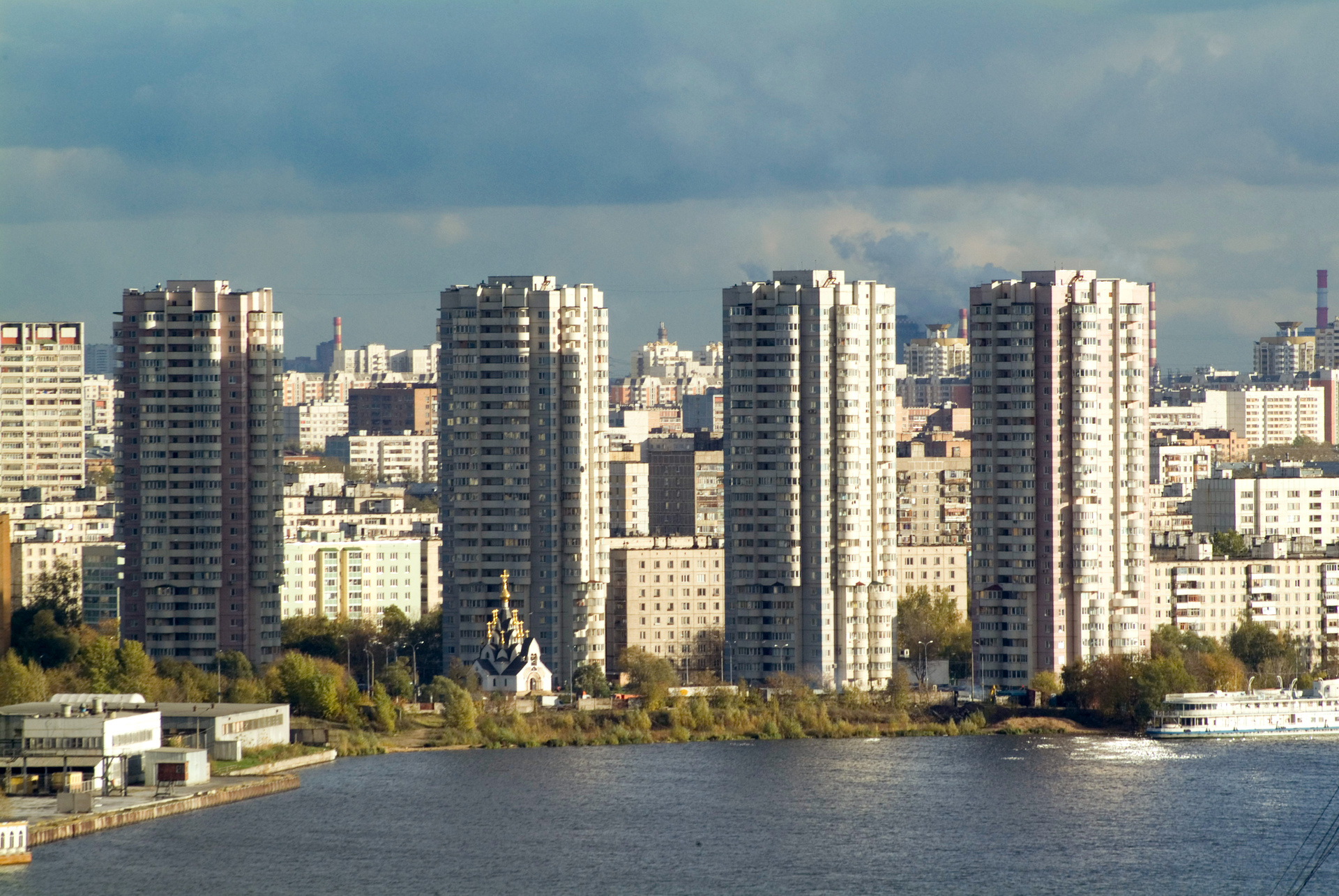 В Госдуме опровергли прогноз о резком росте цен на съемное жилье в Москве