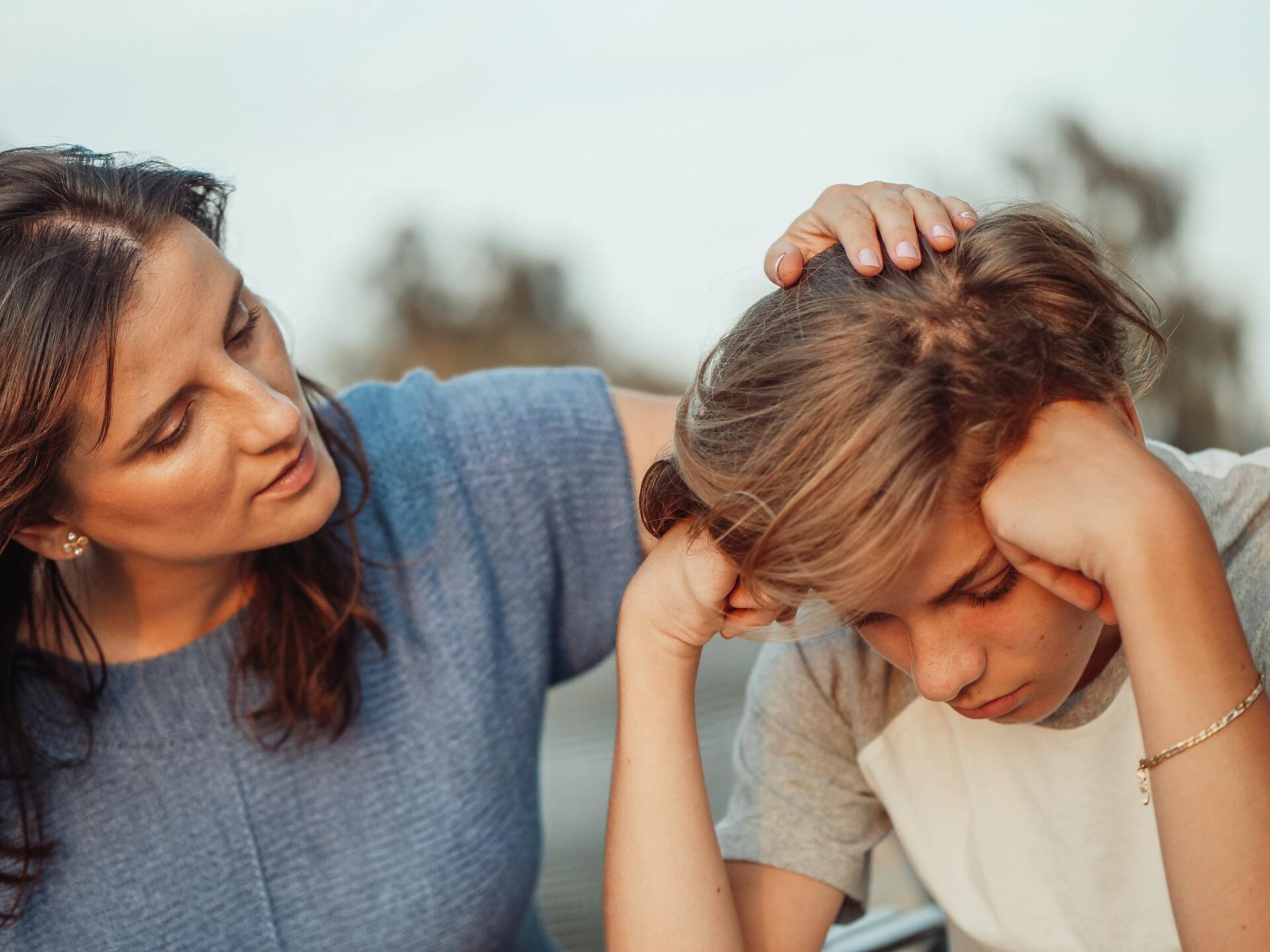 Психолог назвала частые ошибки родителей в общении с подростками