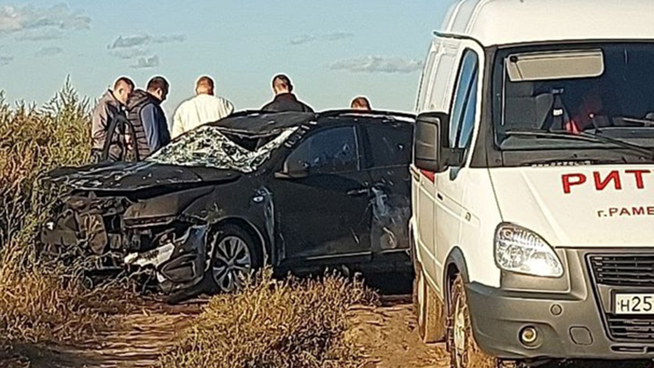 В затонувшей машине в Подмосковье обнаружили пропавших месяц назад людей -  Мослента