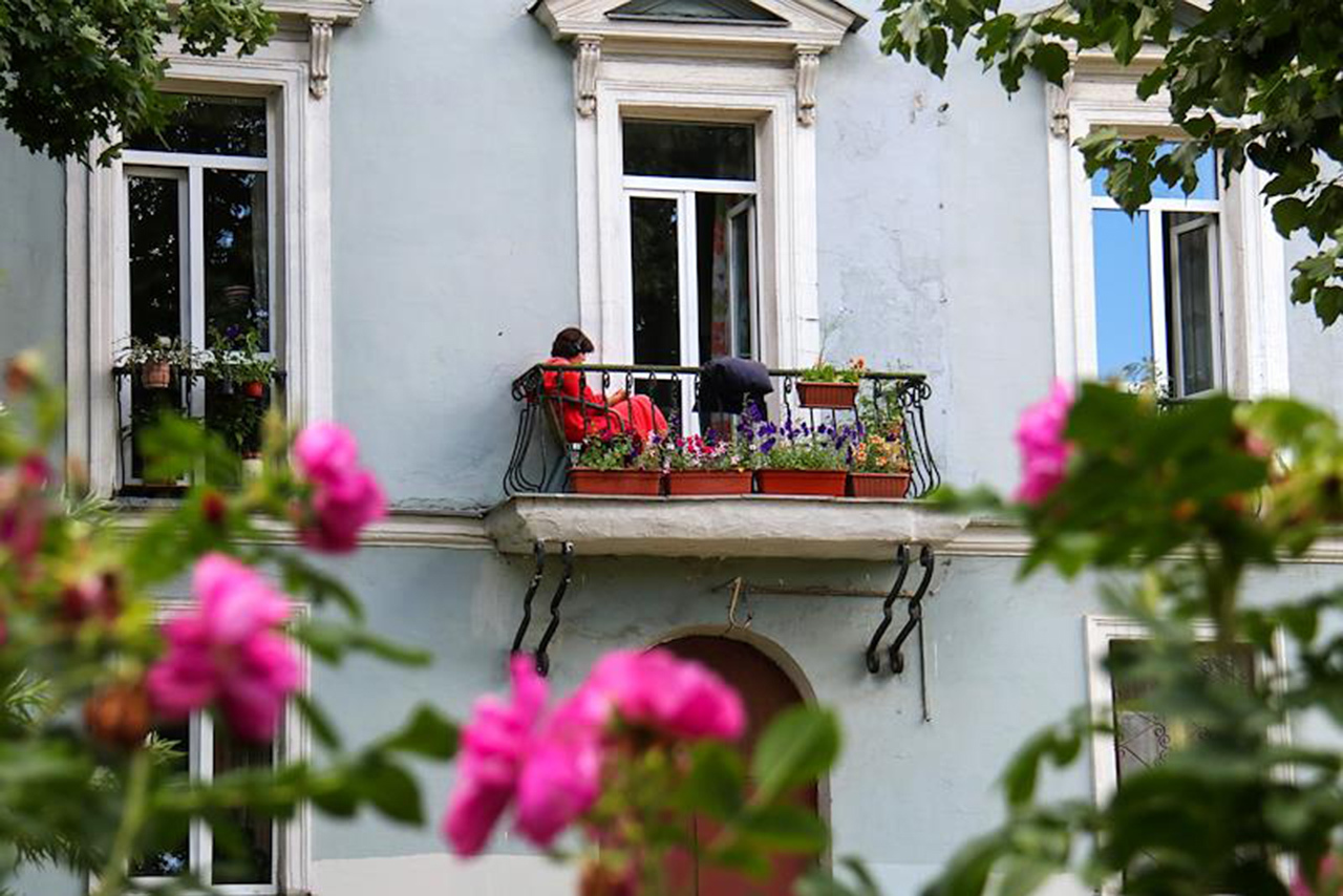 Стало известно о штрафе за цветы на балконе 