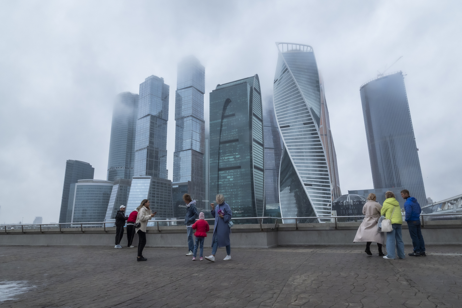 Башни сити сколько этажей. Москоу Сити башни. Самое высокое здание в Москоу Сити. Москва Сити в 2030 году. Проект Москва Сити 2030 год.