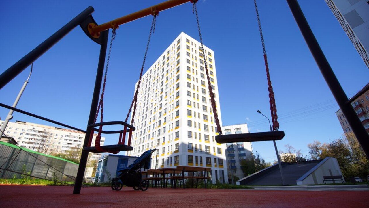 В Москве резко подешевело жилье премиум-класса: Новости: Город - Мослента