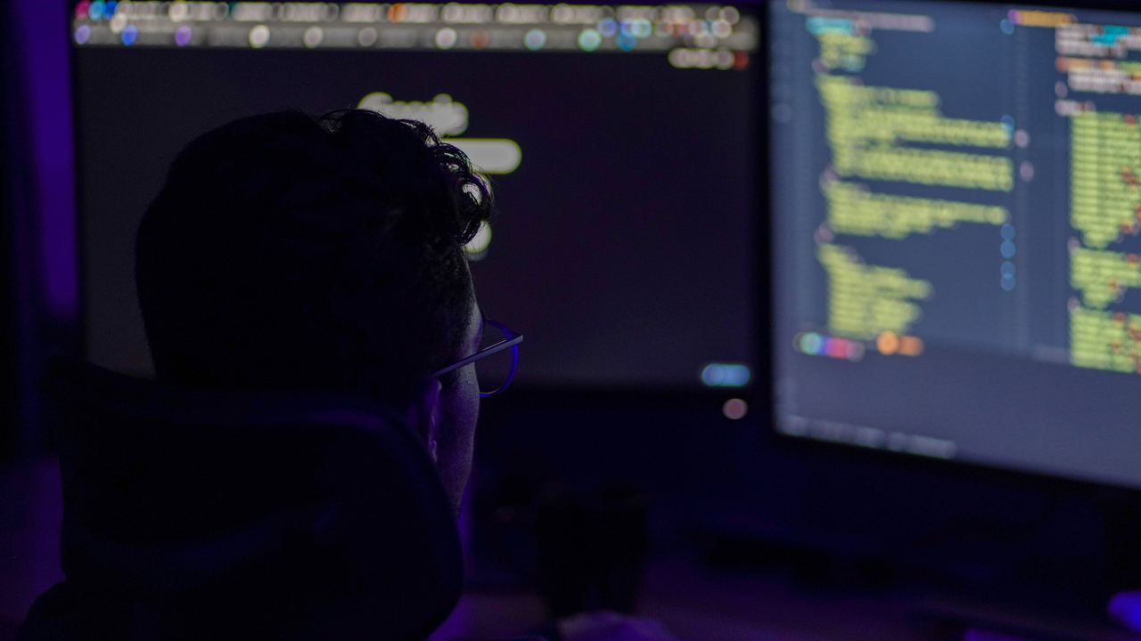 Аферисты украли со счетов умерших россиян более 60 миллионов рублей