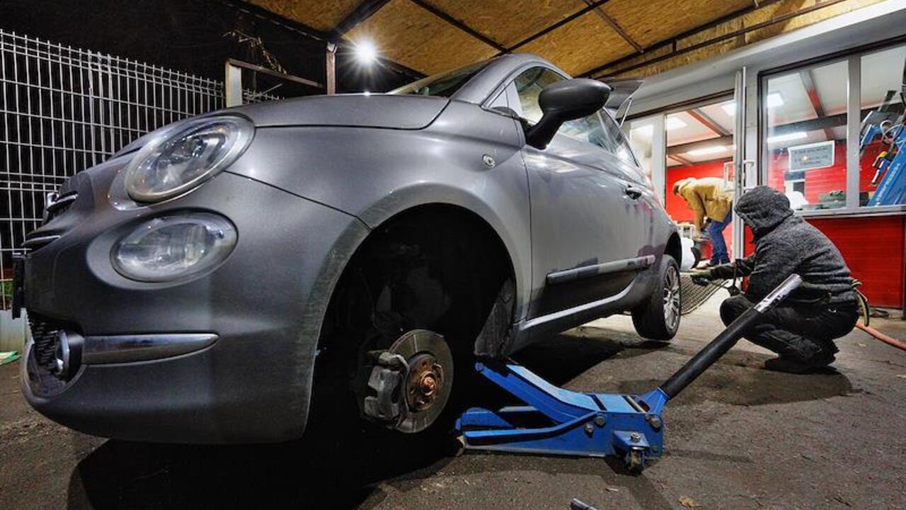 Россиян предупредили о распространенных схемах обмана клиентов при ...