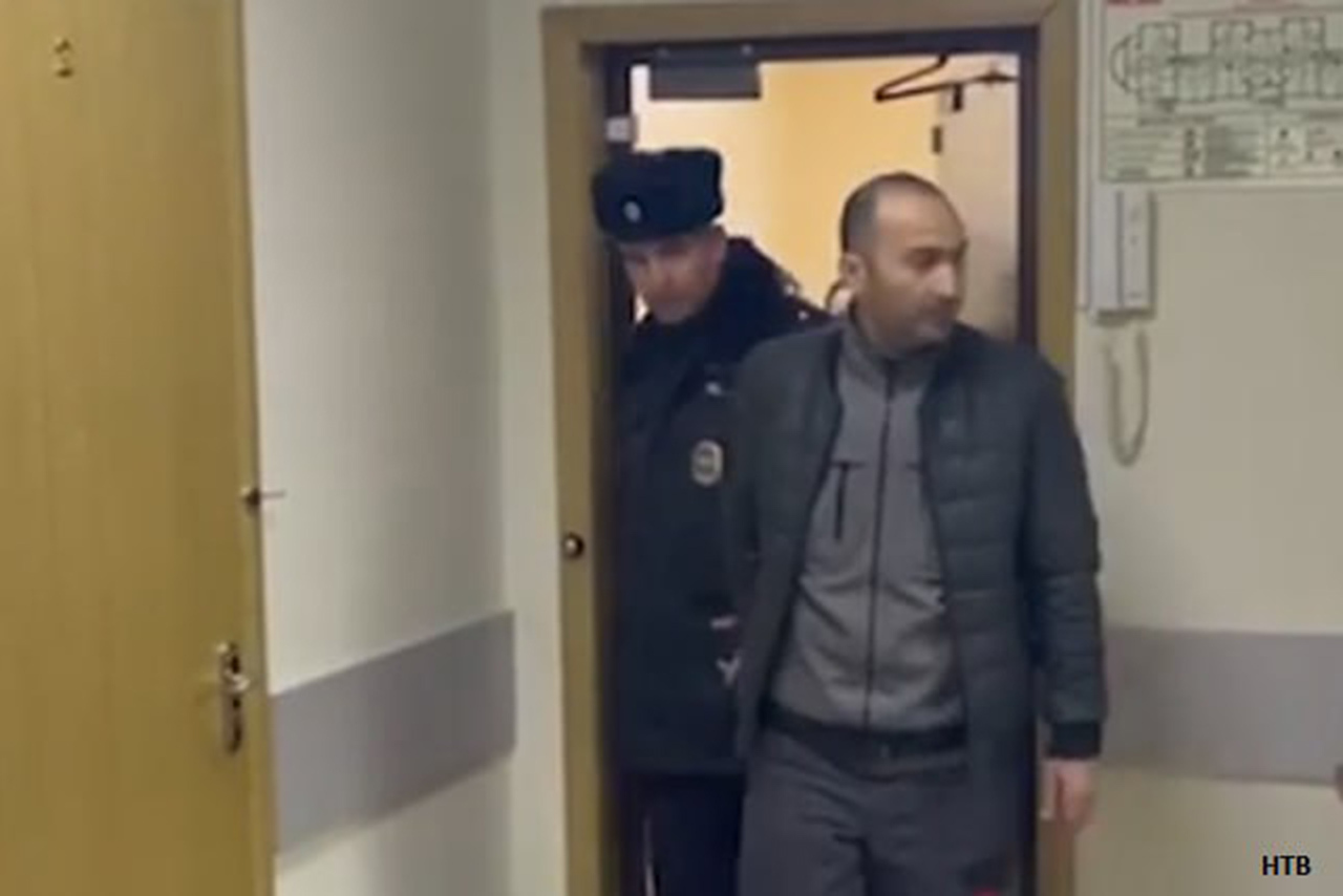 В Москве пострадавшему из-за истязаний отчима школьнику установят протезы