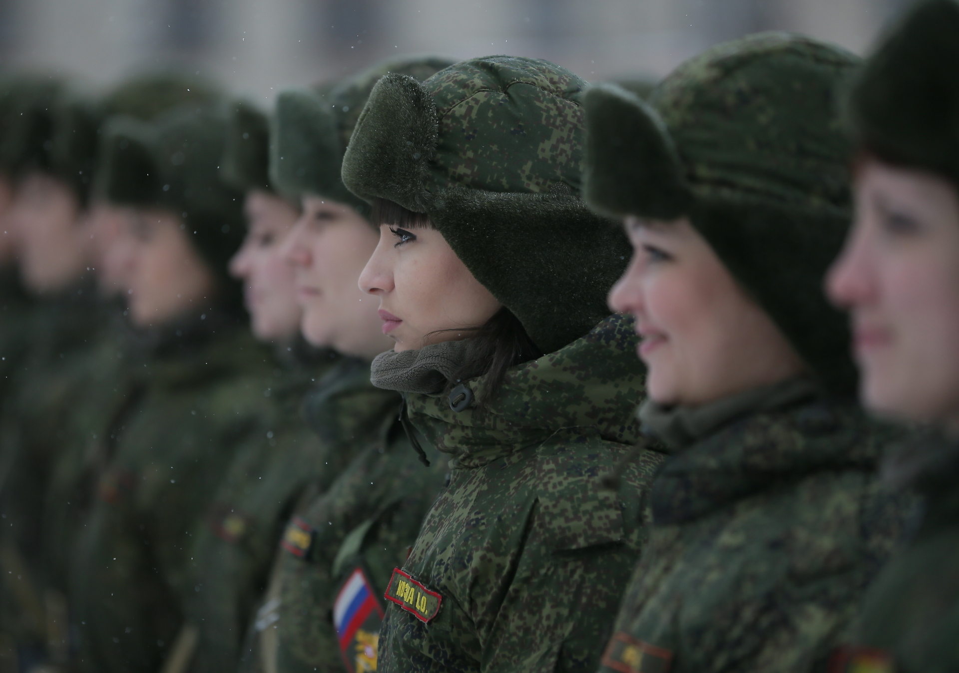 Женщины военнослужащие РФ