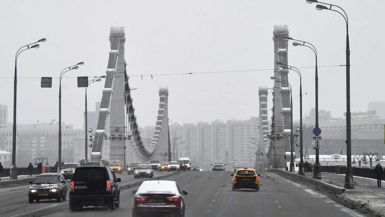 крымский мост в москве