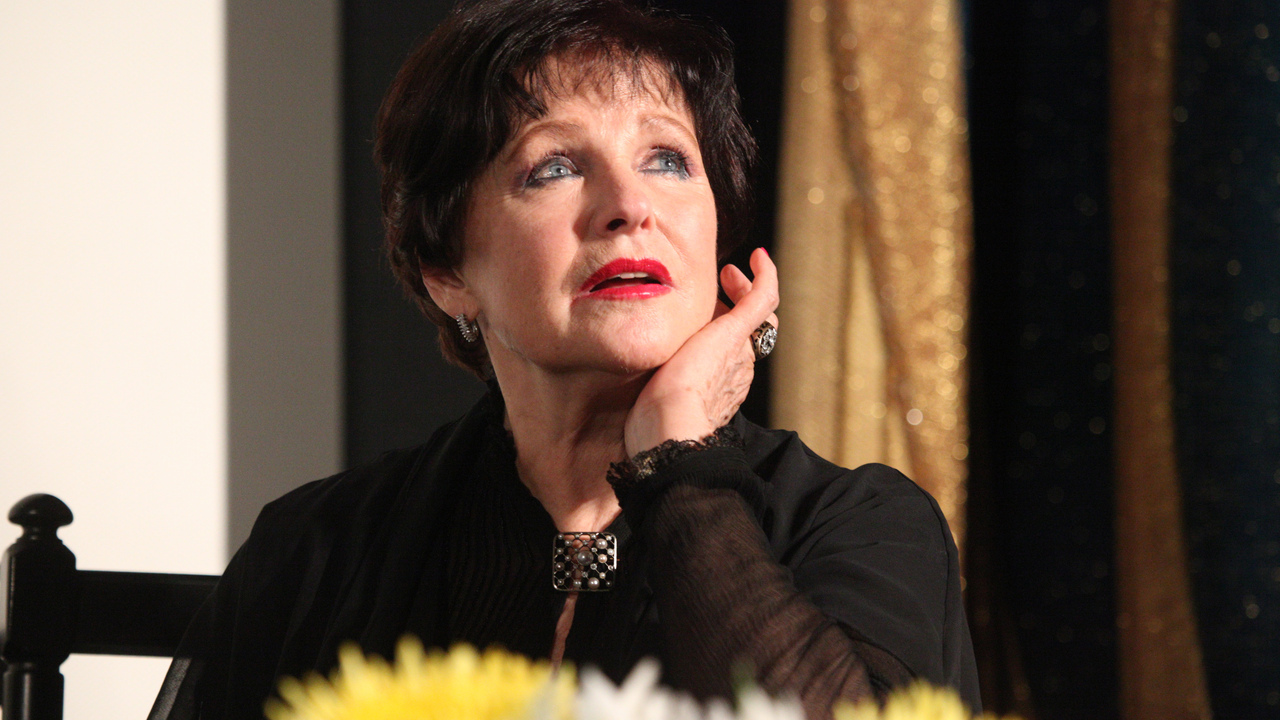 Домработница ограбила звезду фильма «Место встречи изменить нельзя ...