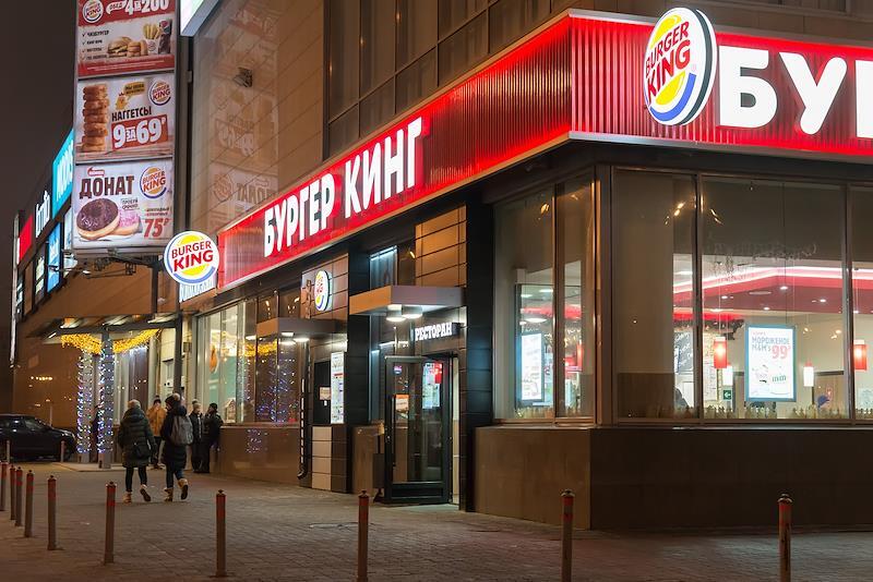 Москвич отсудил 60 тысяч рублей у ресторана «Бургер кинг» за поврежденный камнем зуб