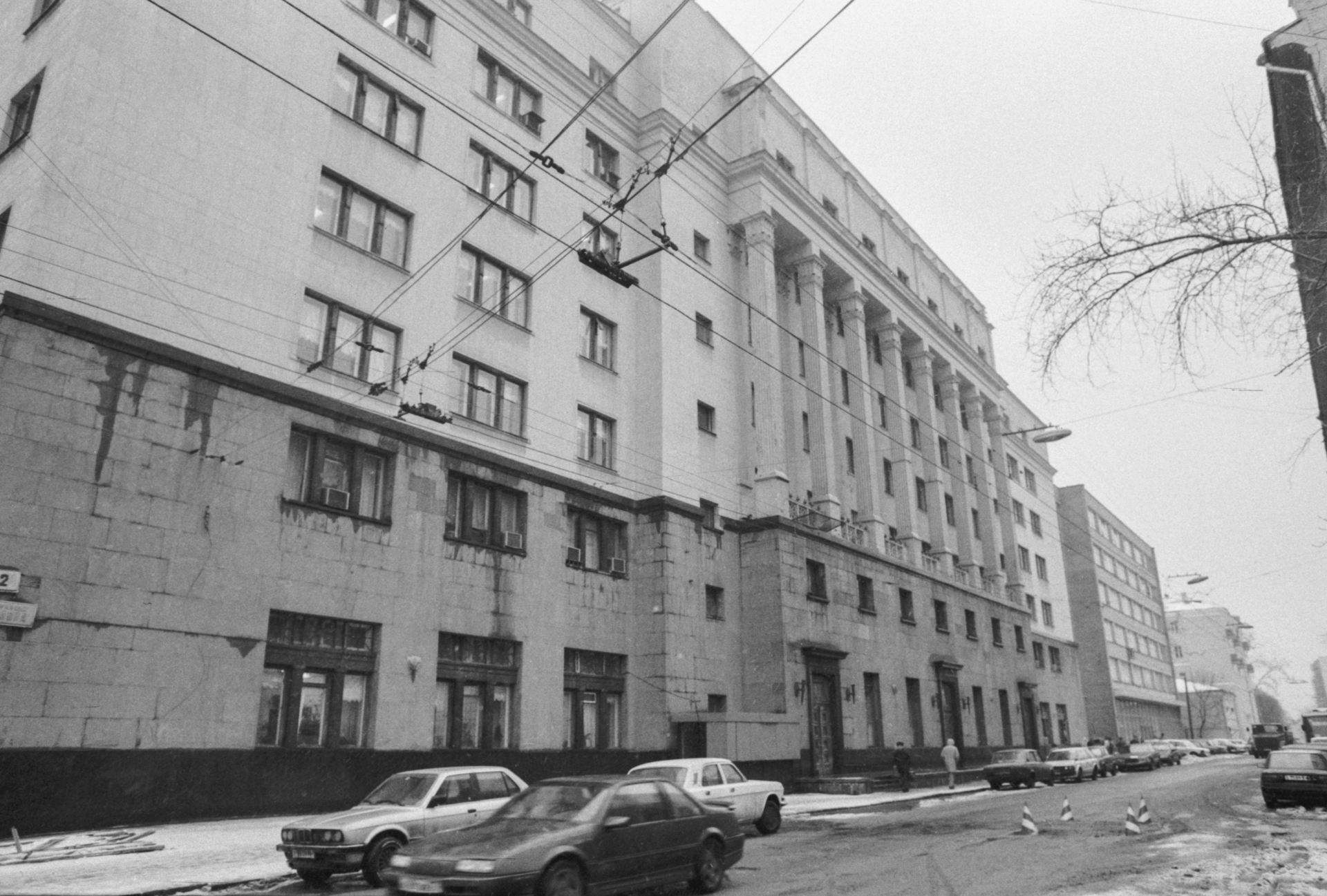 Здание Государственного дома радиовещания и звукозаписи на улице Качалова, 24 в котором собран богатейший музыкальный архив.