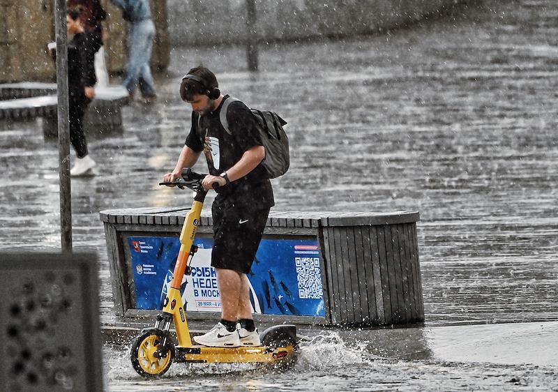 Синоптик Тишковец назвал 15 июня самым дождливым днем на следующей неделе в Москве
