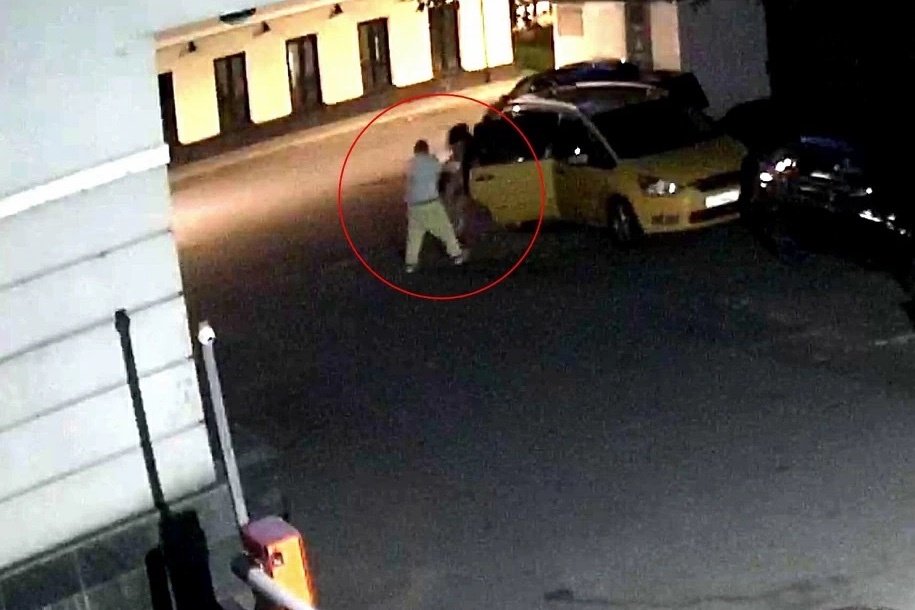 В Москве пассажир такси отказался платить за поездку и ограбил водителя