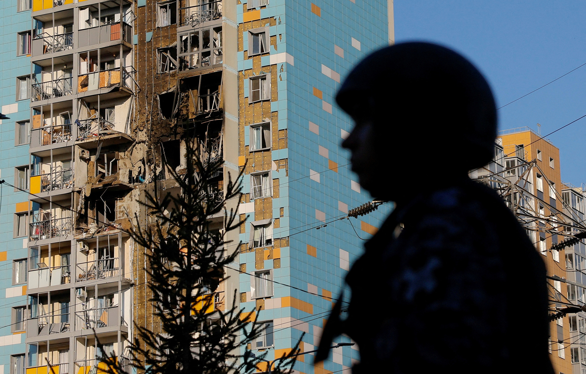 Воробьев рассказал о повреждениях при атаке БПЛА многоэтажек в Раменском