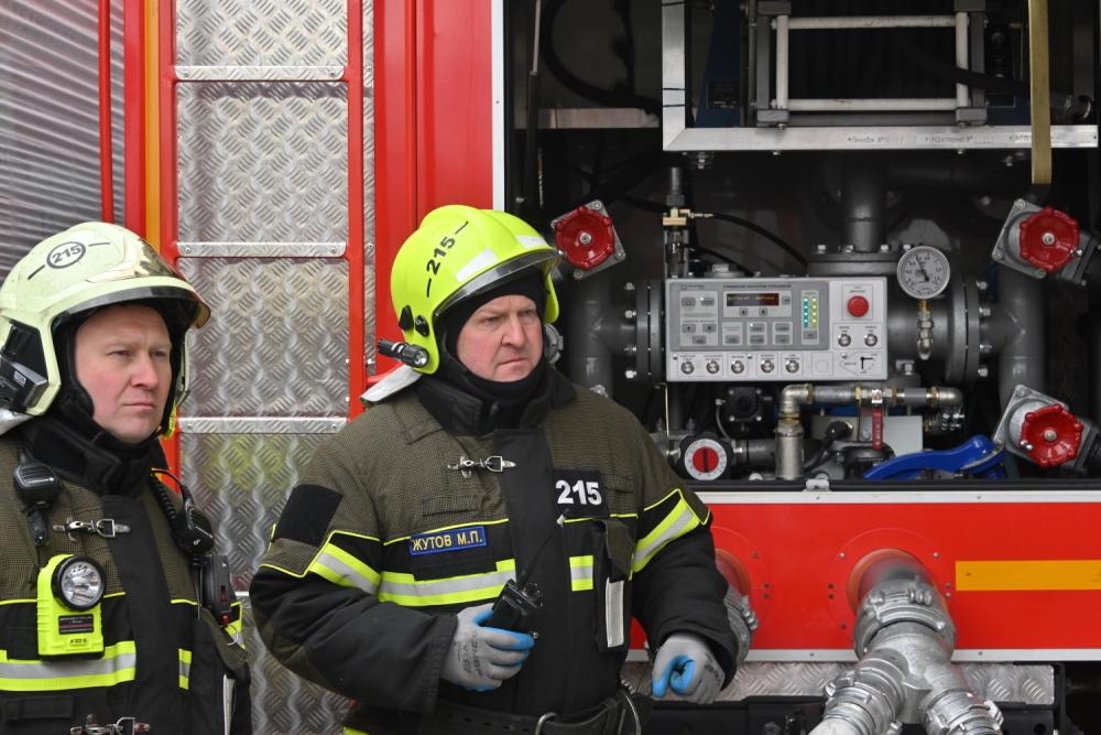 В центре Москвы загорелся «звездный» дом