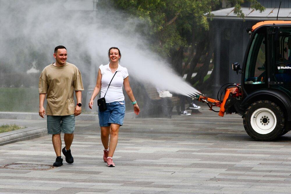 Синоптик пообещал москвичам жару