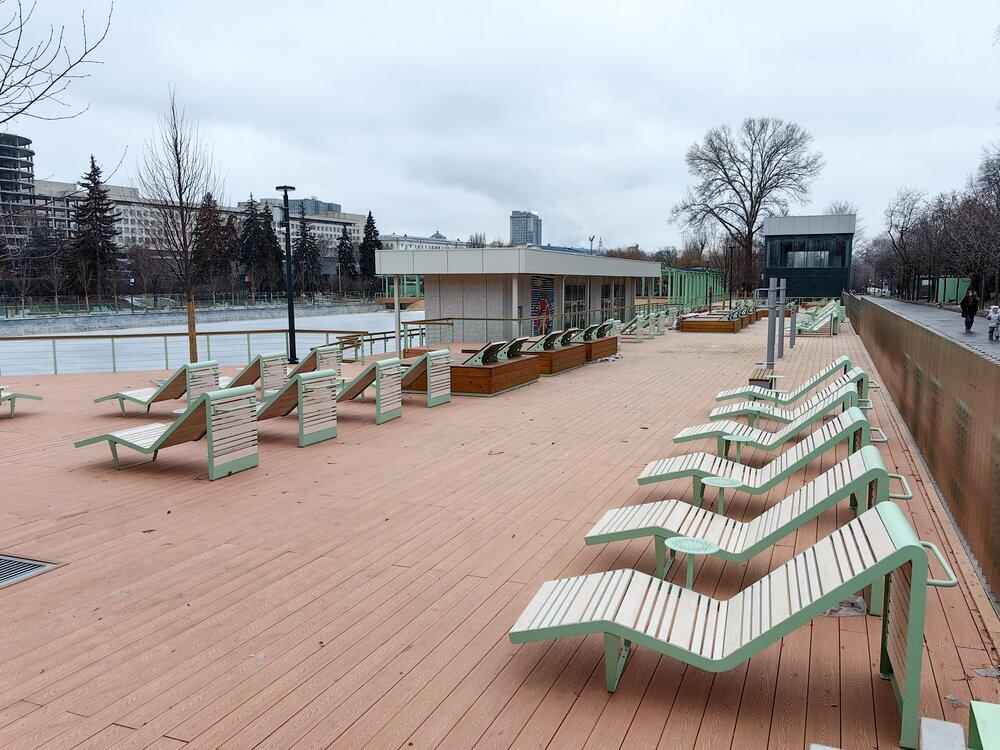 Собянин пошутил об увезенном в Петербург снеге