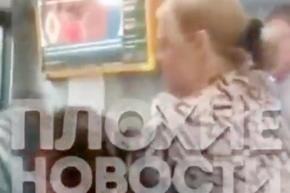 Женская драка в маршрутке попала на видео