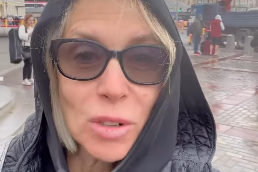 60-летняя Алена Свиридова показала лицо без макияжа и фильтров