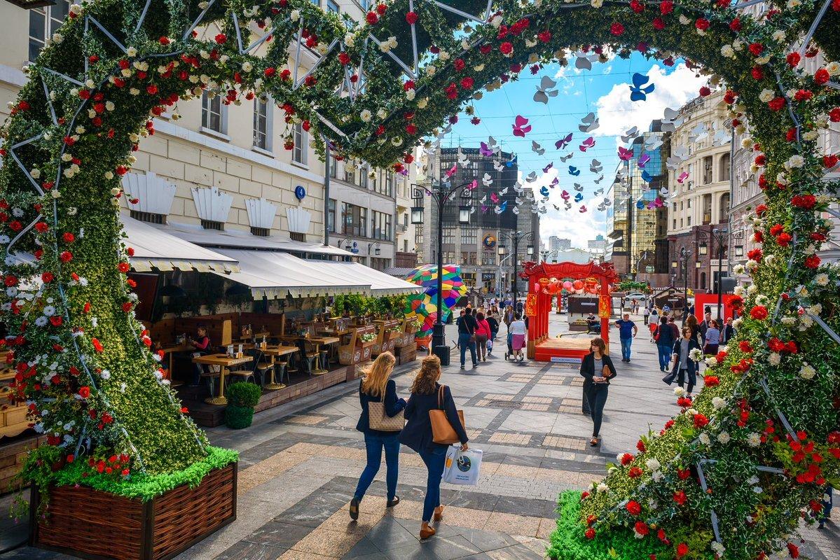 Подсчитано количество выходных и нерабочих дней в мае