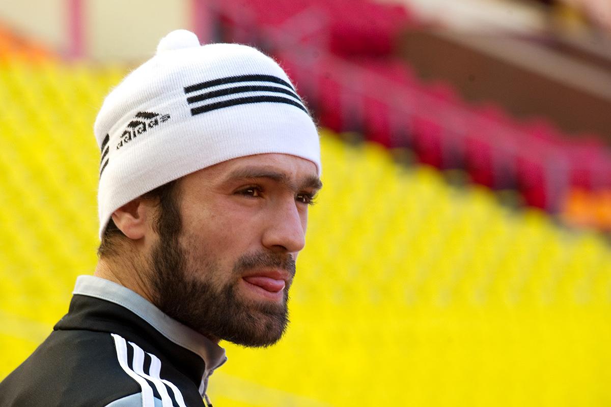 Дагестанского экс-футболиста Премьер-лиги задержали в Москве за мошенничество