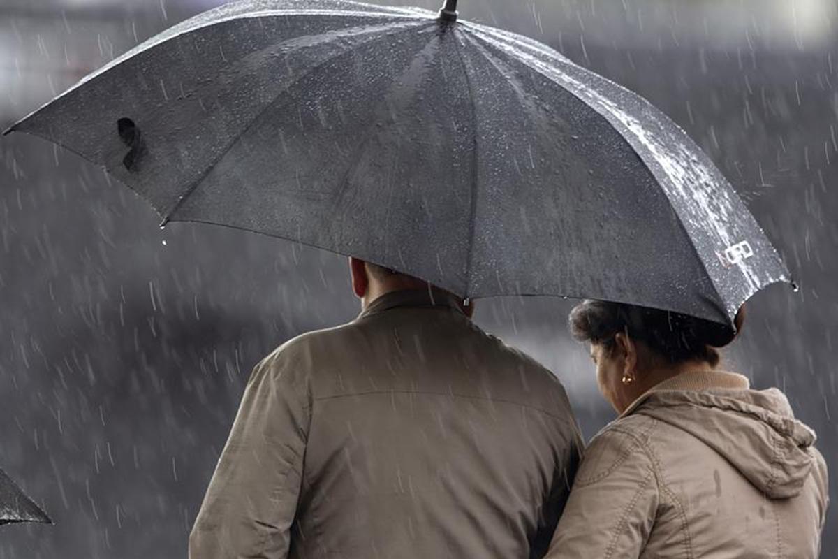 Москвичам пообещали сильные дожди