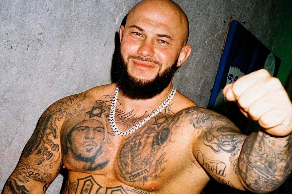 Из подмосковного дома известного рэпера украли часы на миллионы рублей