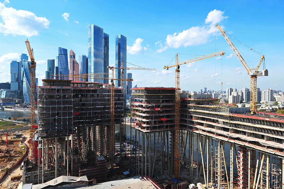 В Москве построят еще один небоскреб с «морем» и пляжем