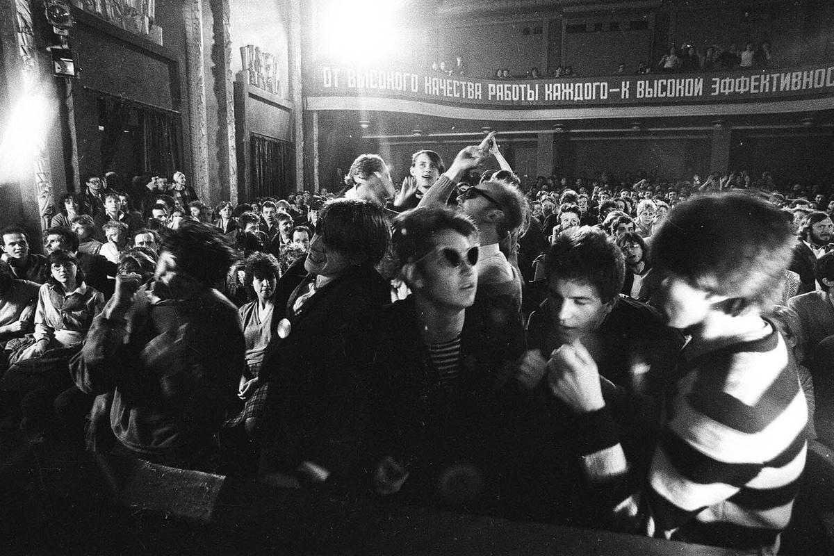 На «Ленте.ру» вышел спецпроект к 45‑летию Ленинградского рок-клуба