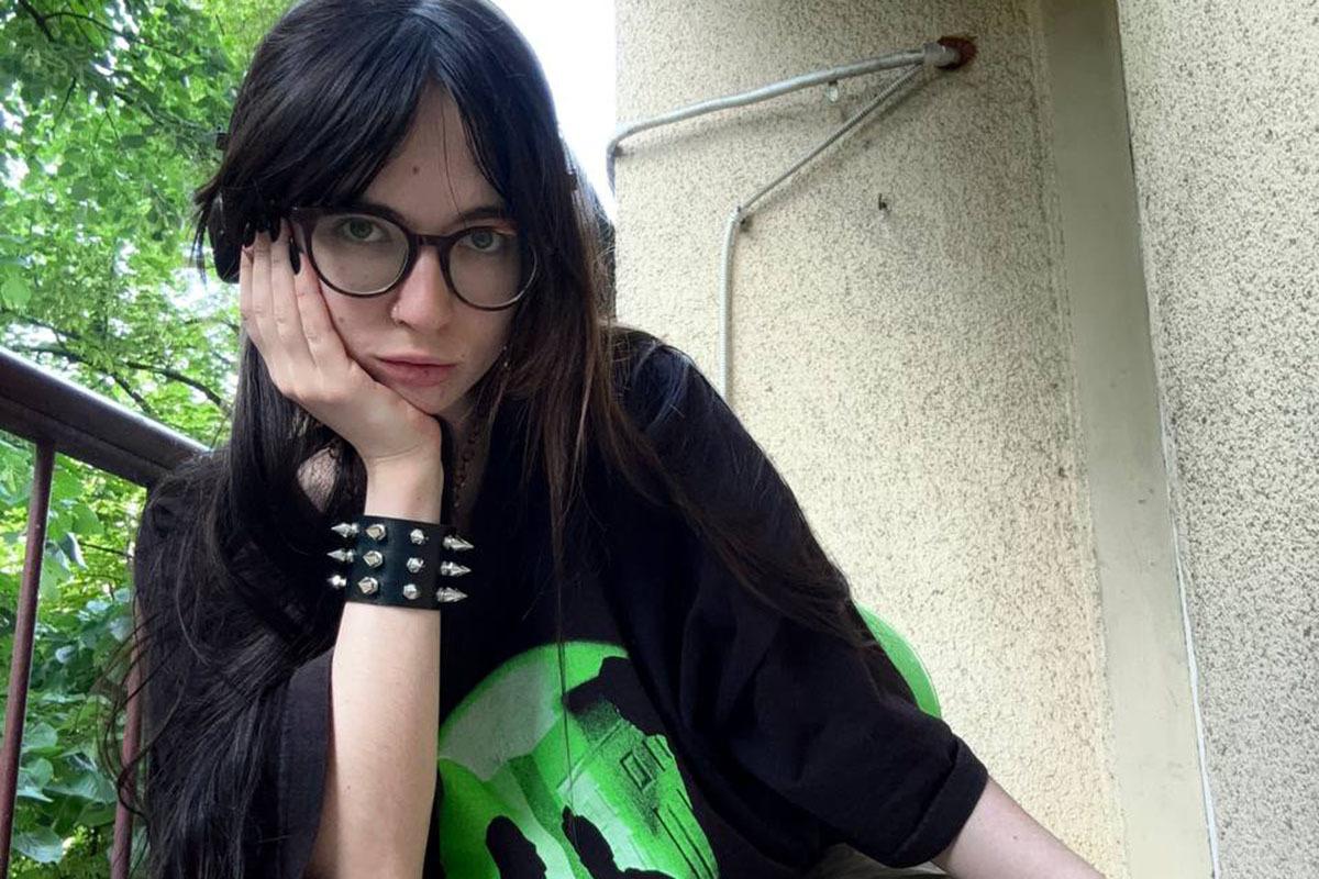 Шура Богачева расскажет об альтушках и дединсайдах на лекции в «Подписных изданиях»