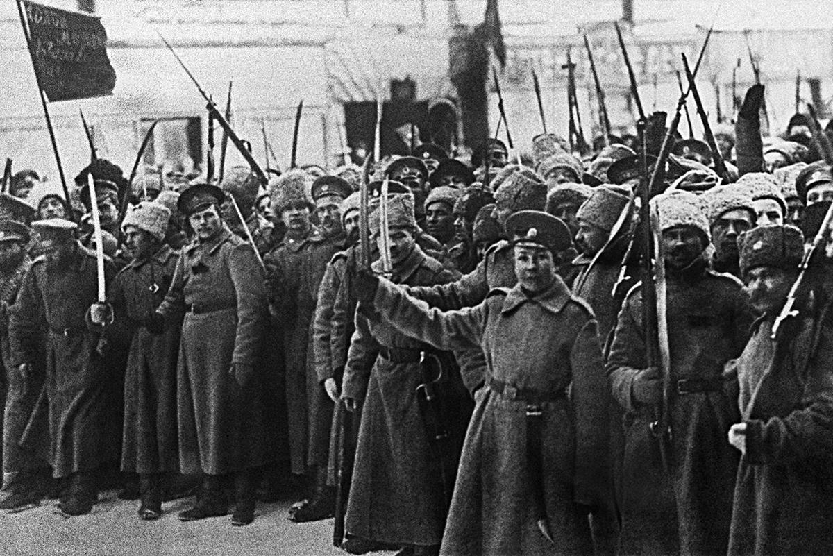 Опубликованы воспоминания очевидцев о революции 1917 года - Мослента