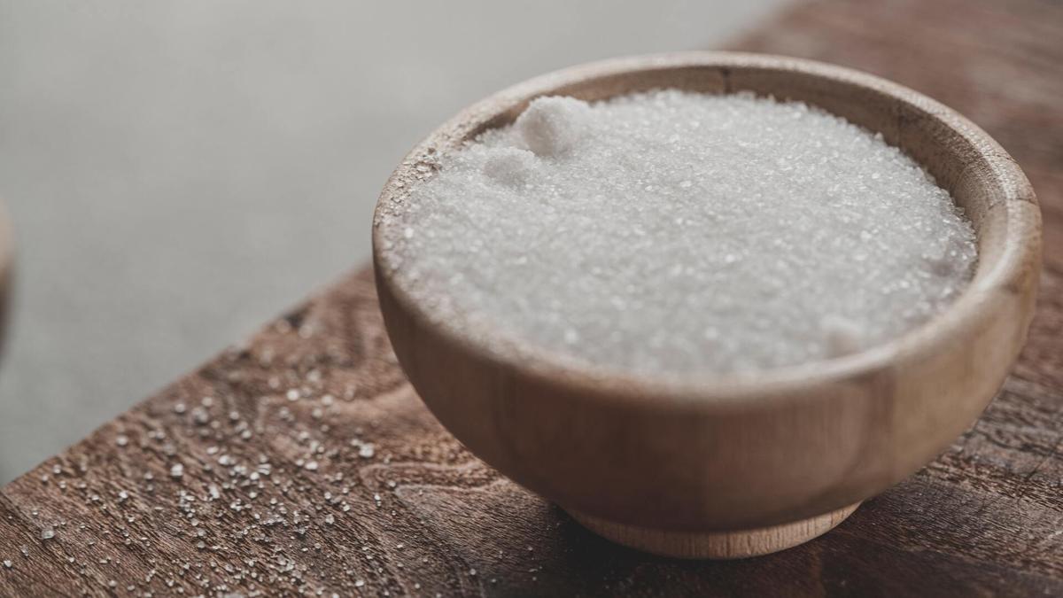 Названы опасные для здоровья методы лечения солью - Мослента