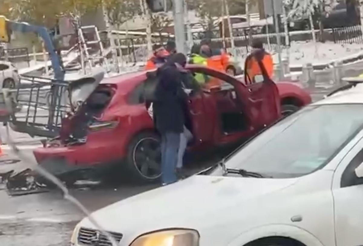 Последствия массовой аварии в Москве попали на видео - Мослента