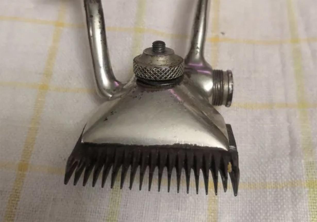 Россияне поспорили о преимуществах советских машинок для стрижки волос