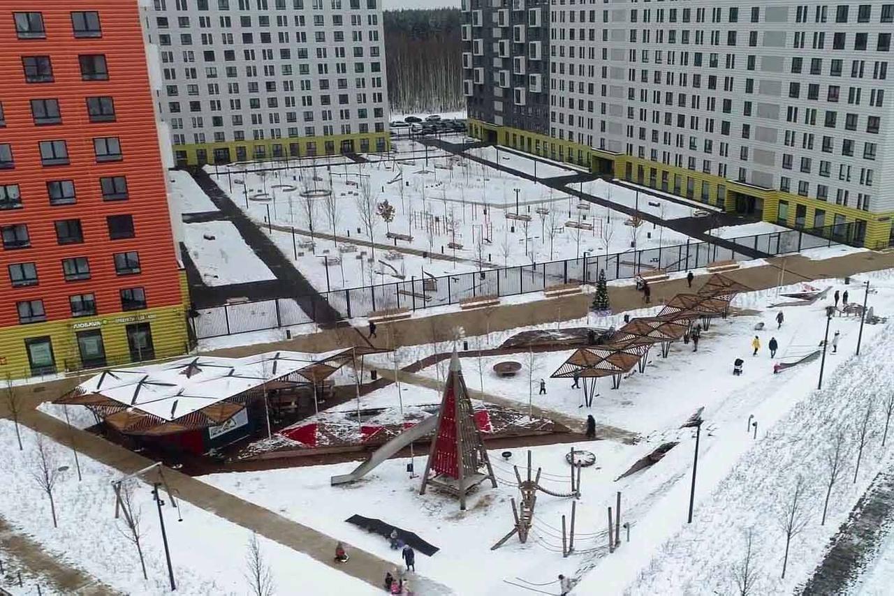 Охранники строящегося в Москве ЖК устроили массовую драку с рабочими