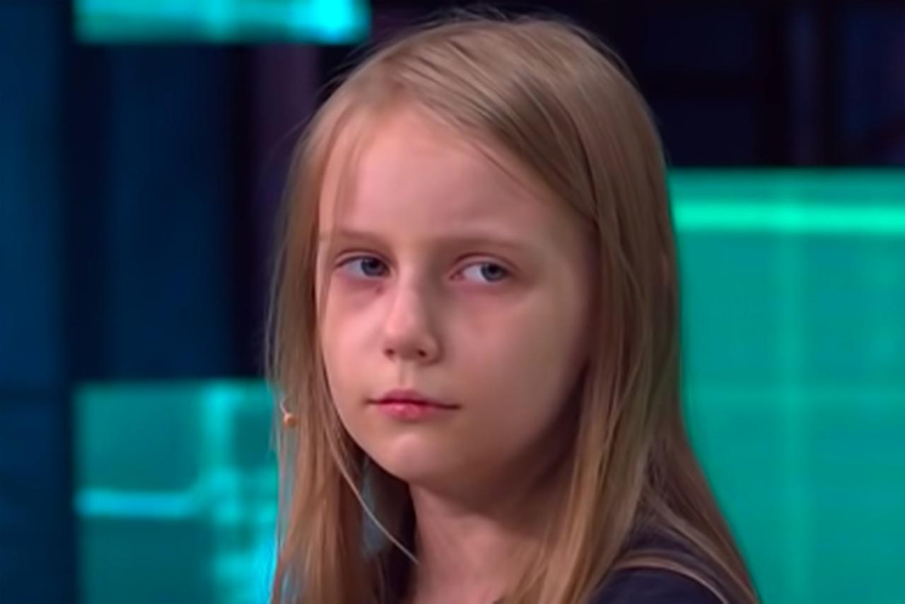 Мать 13-летнего студента раскритиковала поступившую в МГУ девятилетнюю Теплякову