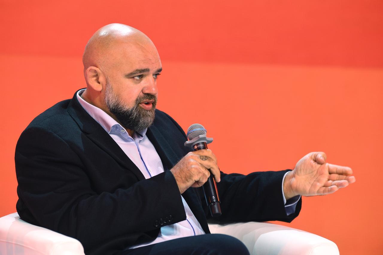 Проценко отреагировал на идею лечения COVID-19 парами водки