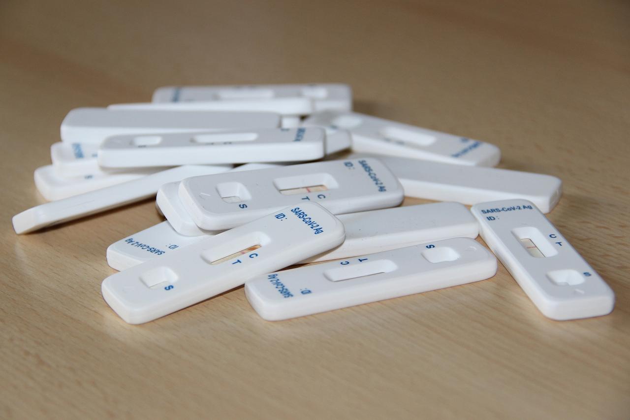 Врач назвал признаки бессимптомного течения COVID-19