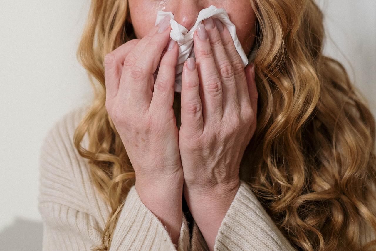 Врач предупредила аллергиков о начале тяжелого периода