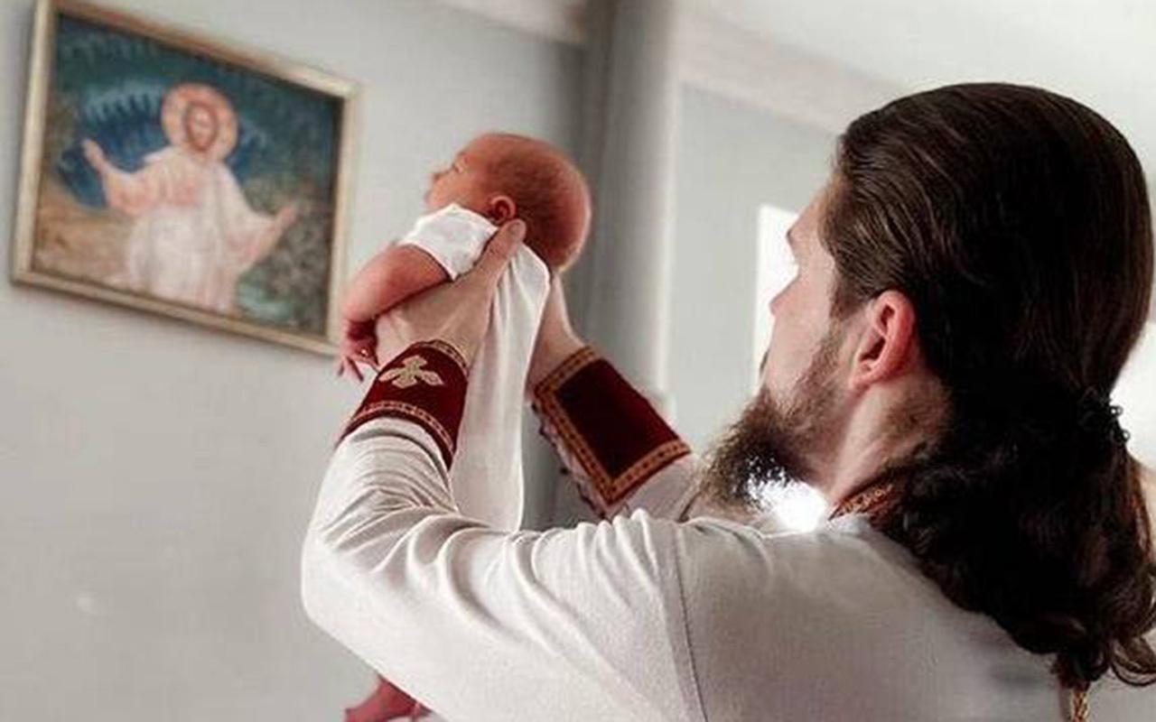 Московский священник-блогер сравнил себя с героем мультфильма «Король Лев»