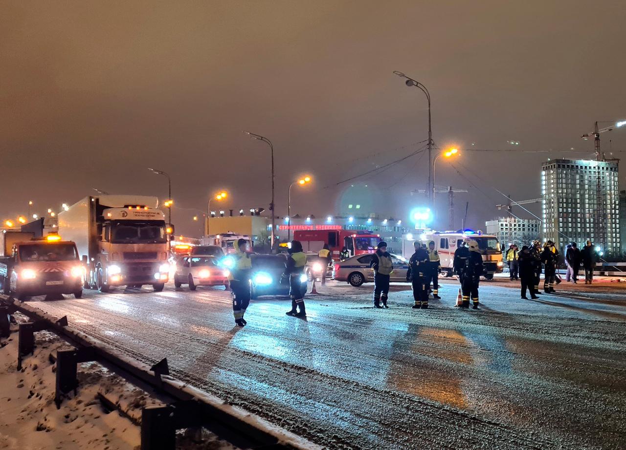 Водителям в Москве задумали разрешить покидать место ДТП
